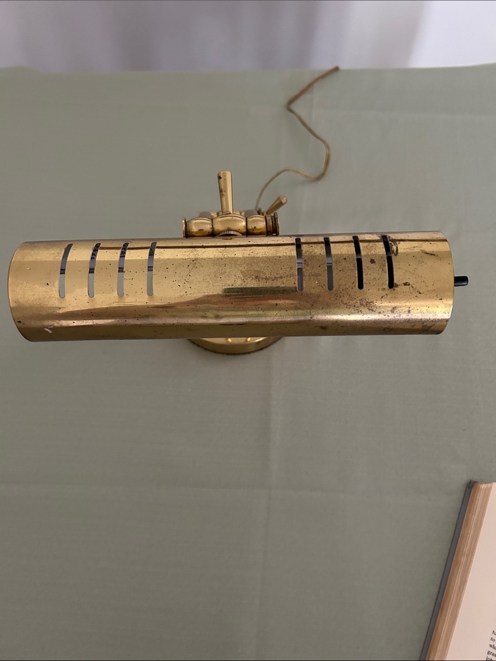 MCM Brass Piano/Desk Bankers Lamp - Polished Gold Finish H 11 in Diameter 6 in - Picture 3 of 9